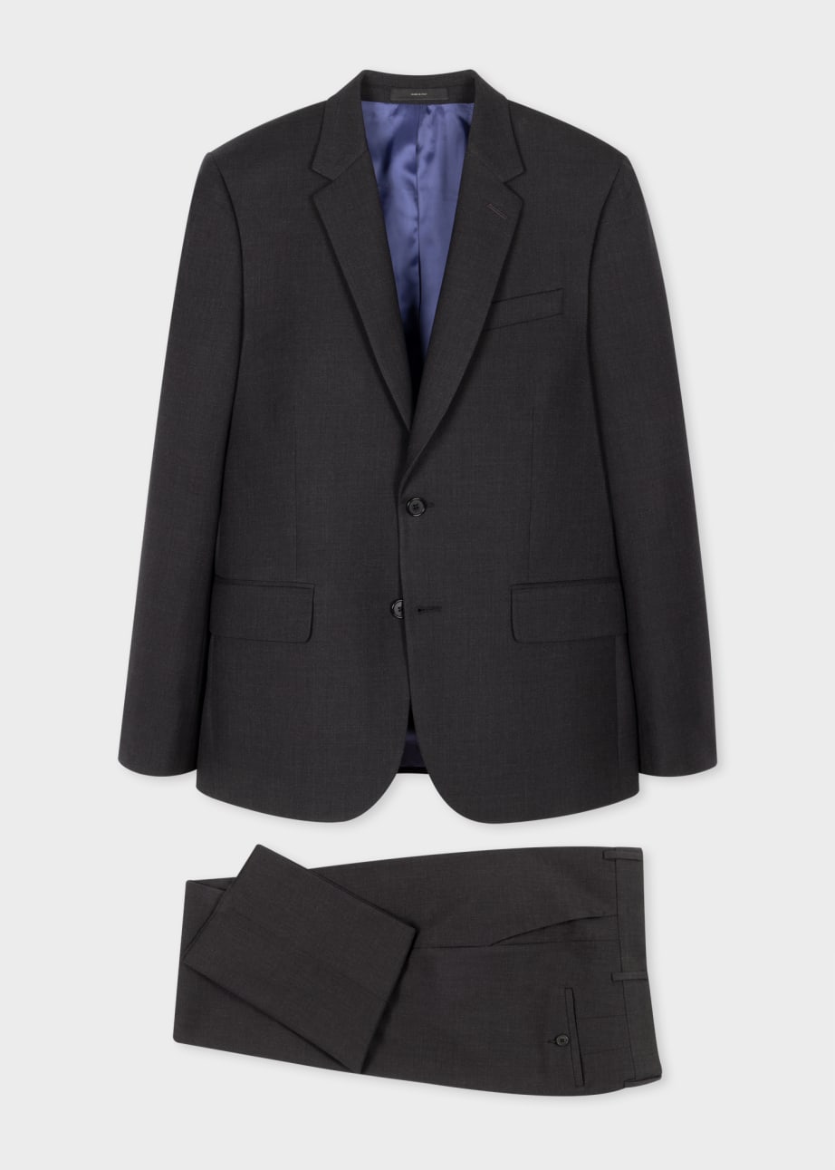 TAILORED SUIT