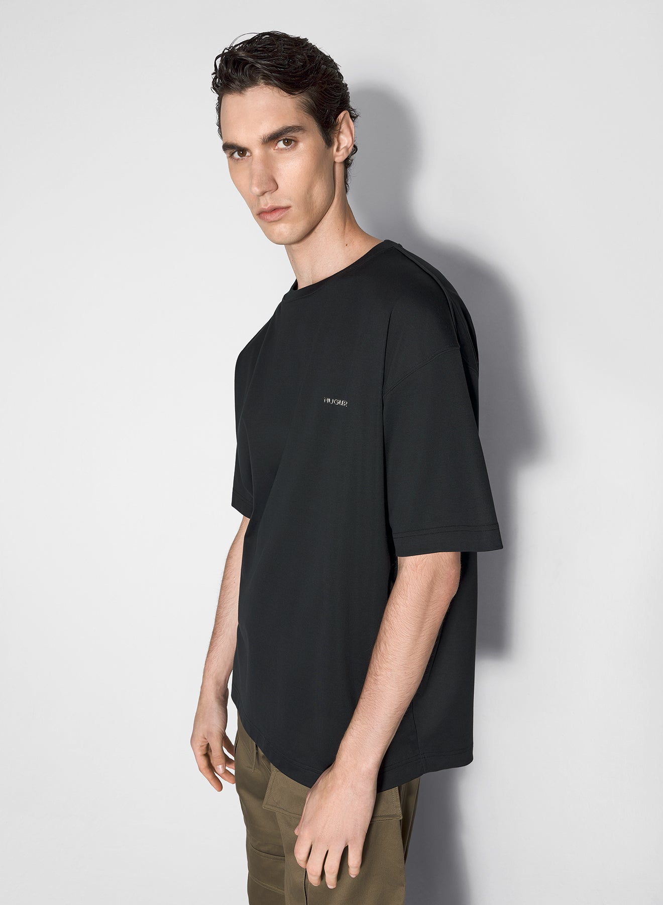 SIGNATURE LOGO TEE