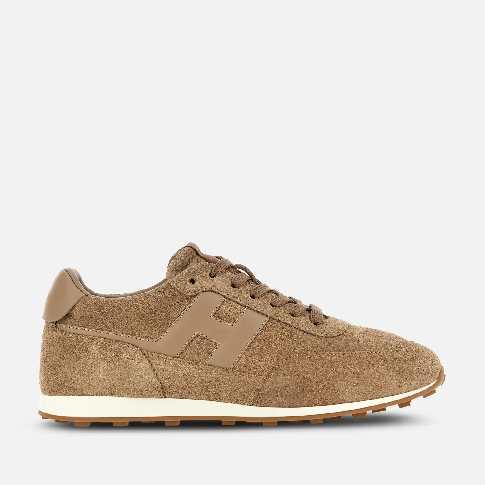 ATHLETIC SNEAKERS