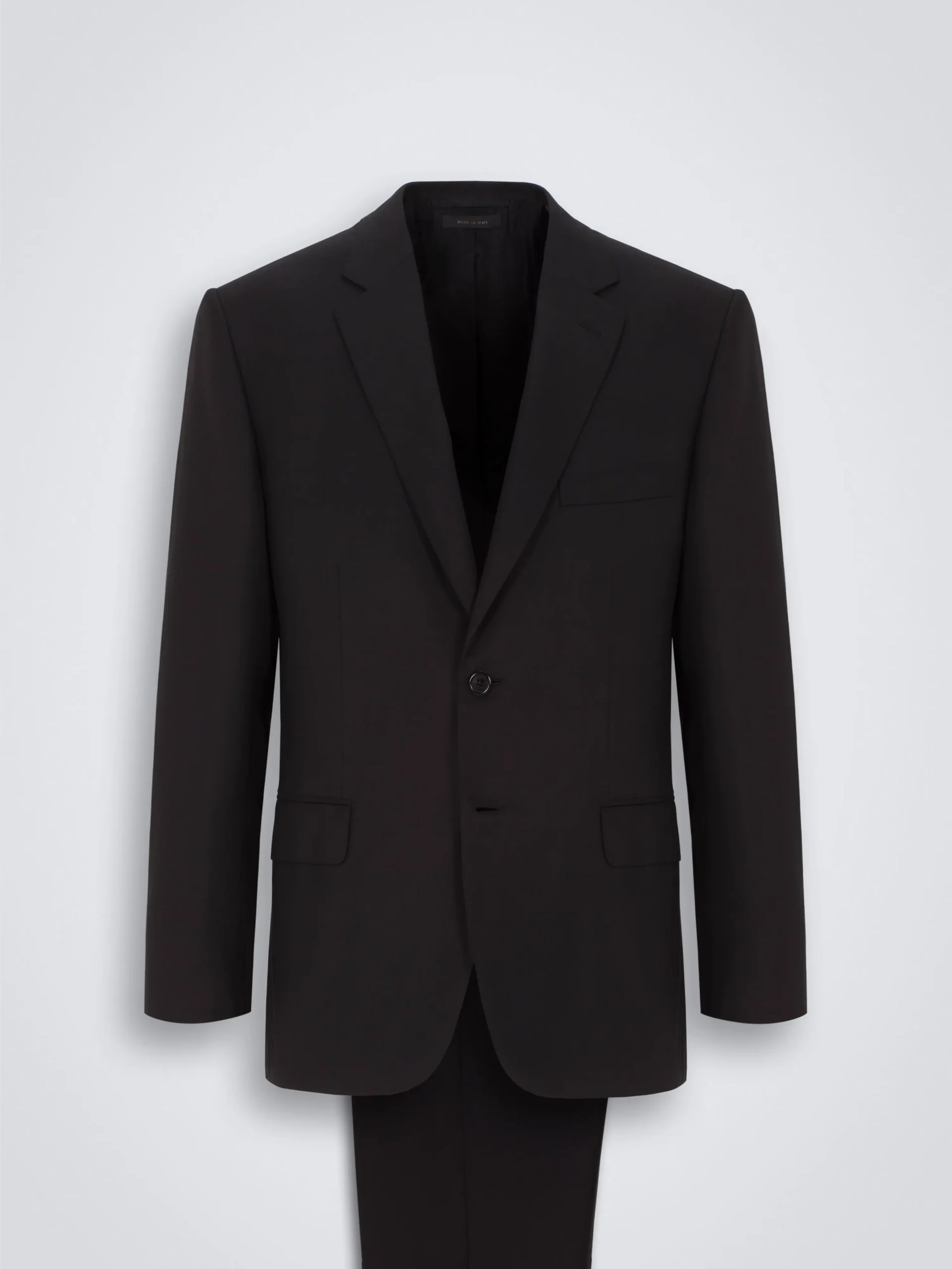 BLACK SUIT
