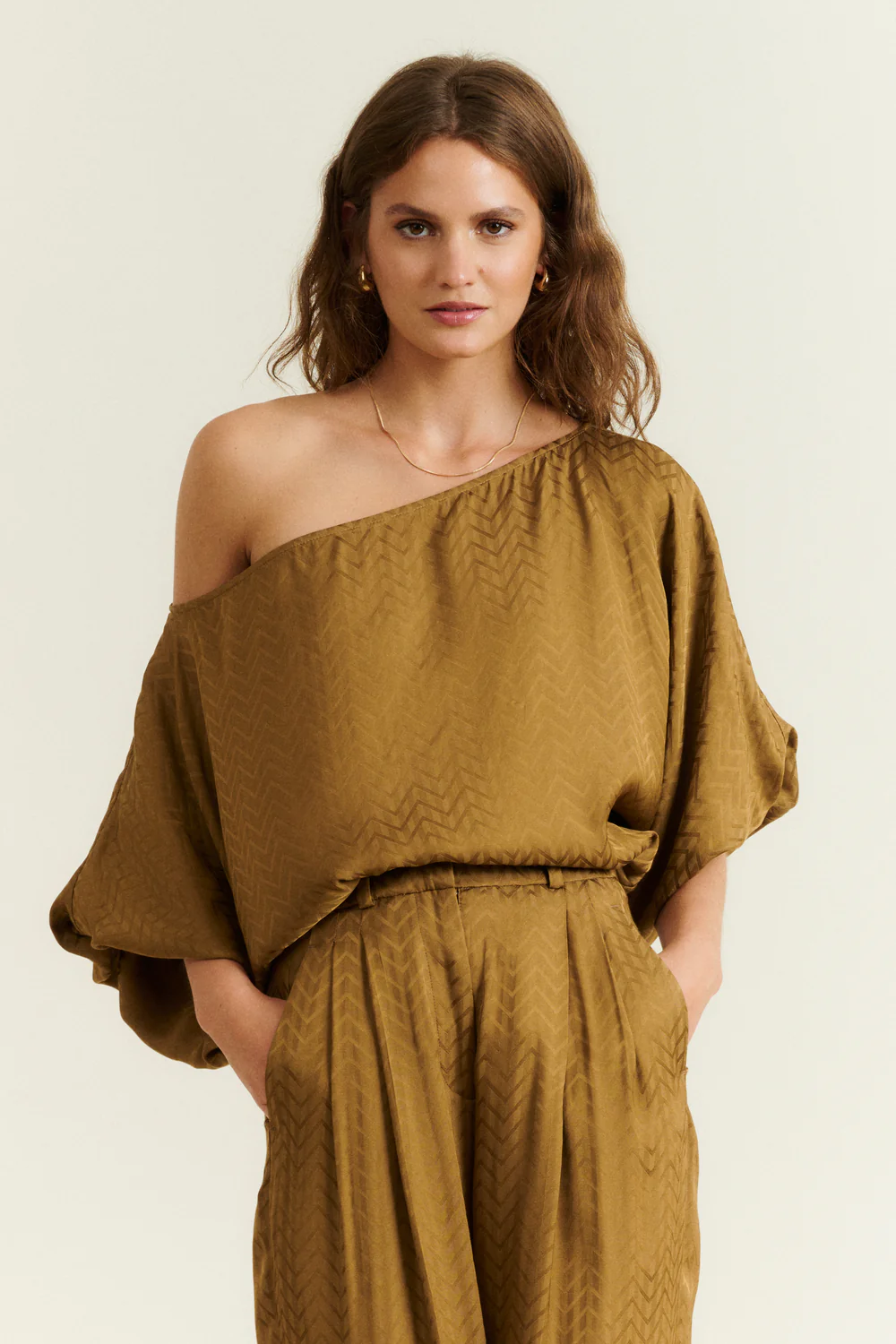 MONICA OFF THE SHOULDER CHVRON TOP