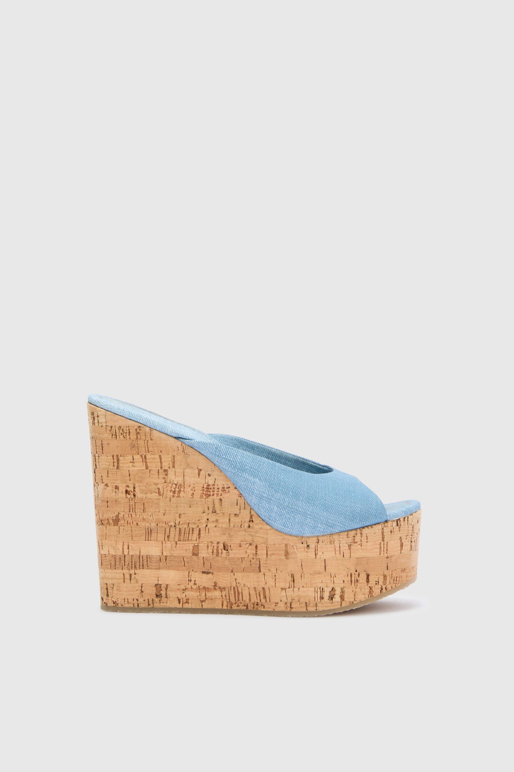 WEDGE SANDAL