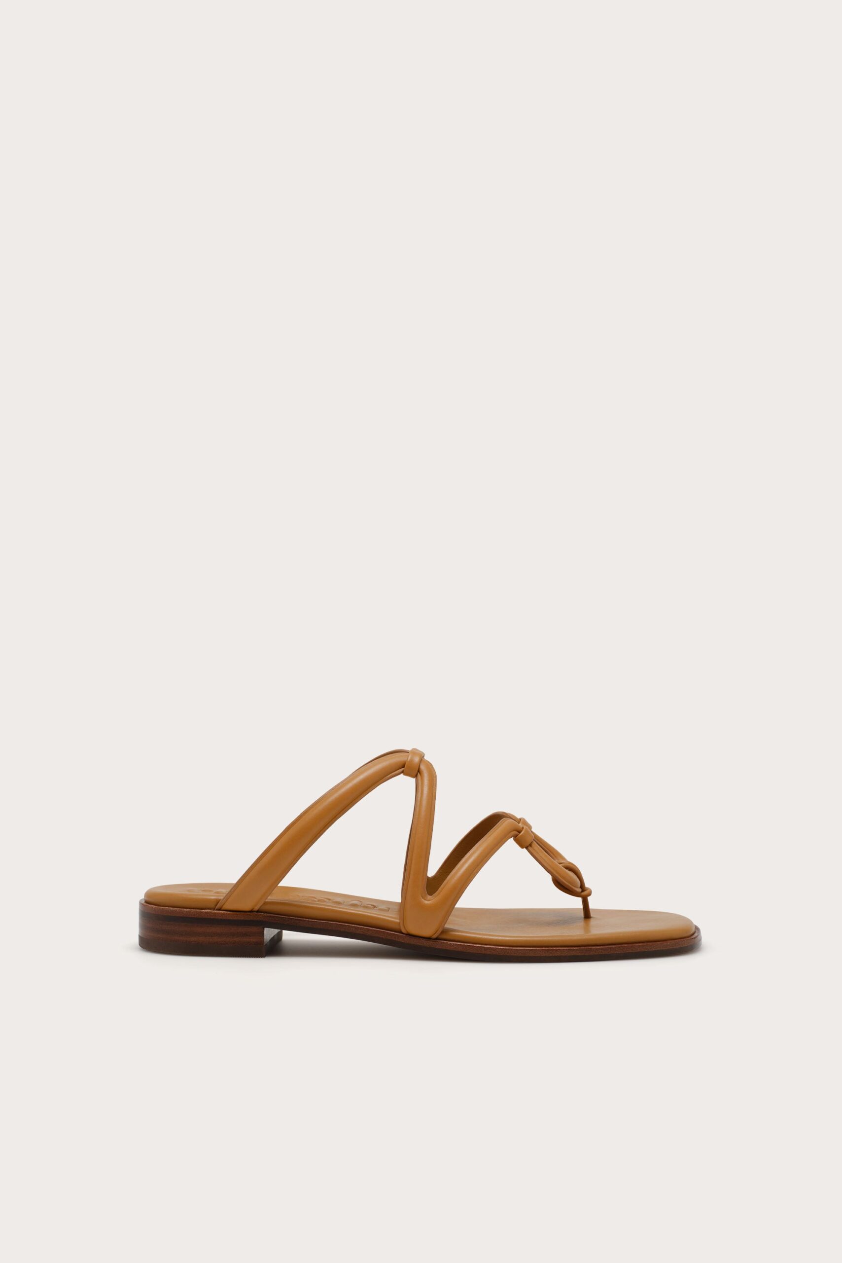 ESTEE FLATS